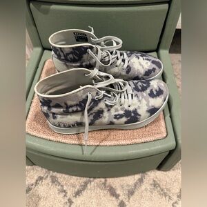 NOBULL Gray and Blue Athletic Shoes